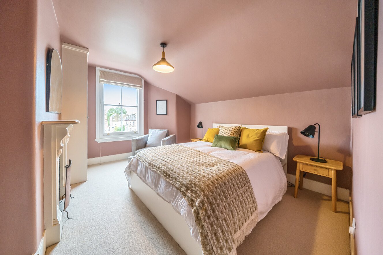 Holmewood Gardens, Brixton Hill, London, SW2