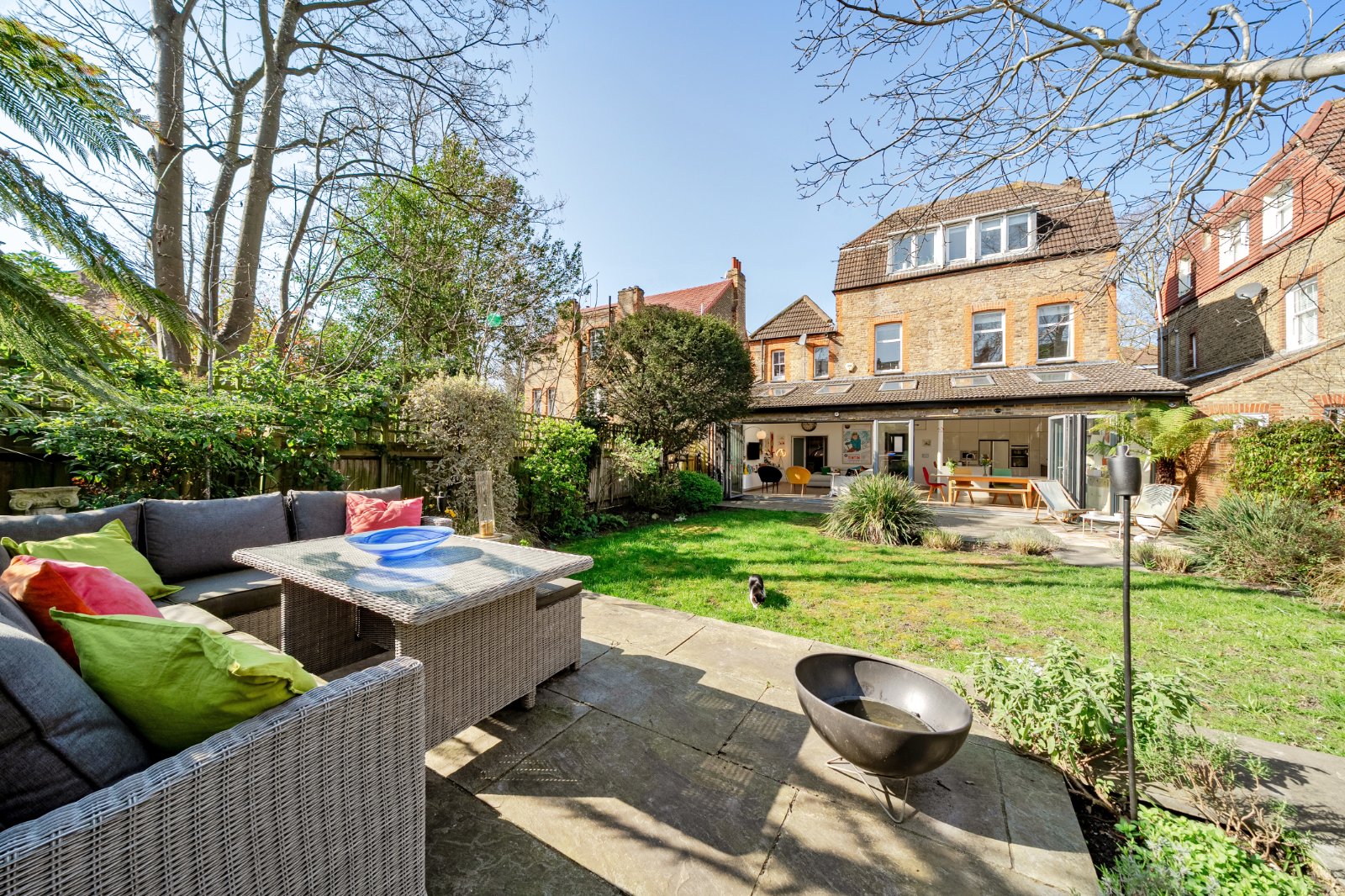 Riggindale Road, Tooting Bec Common, London, SW16 - Kinleigh Folkard & Hayward