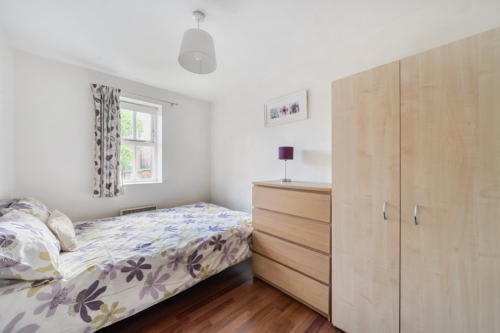 Macmillan Way, London, SW17