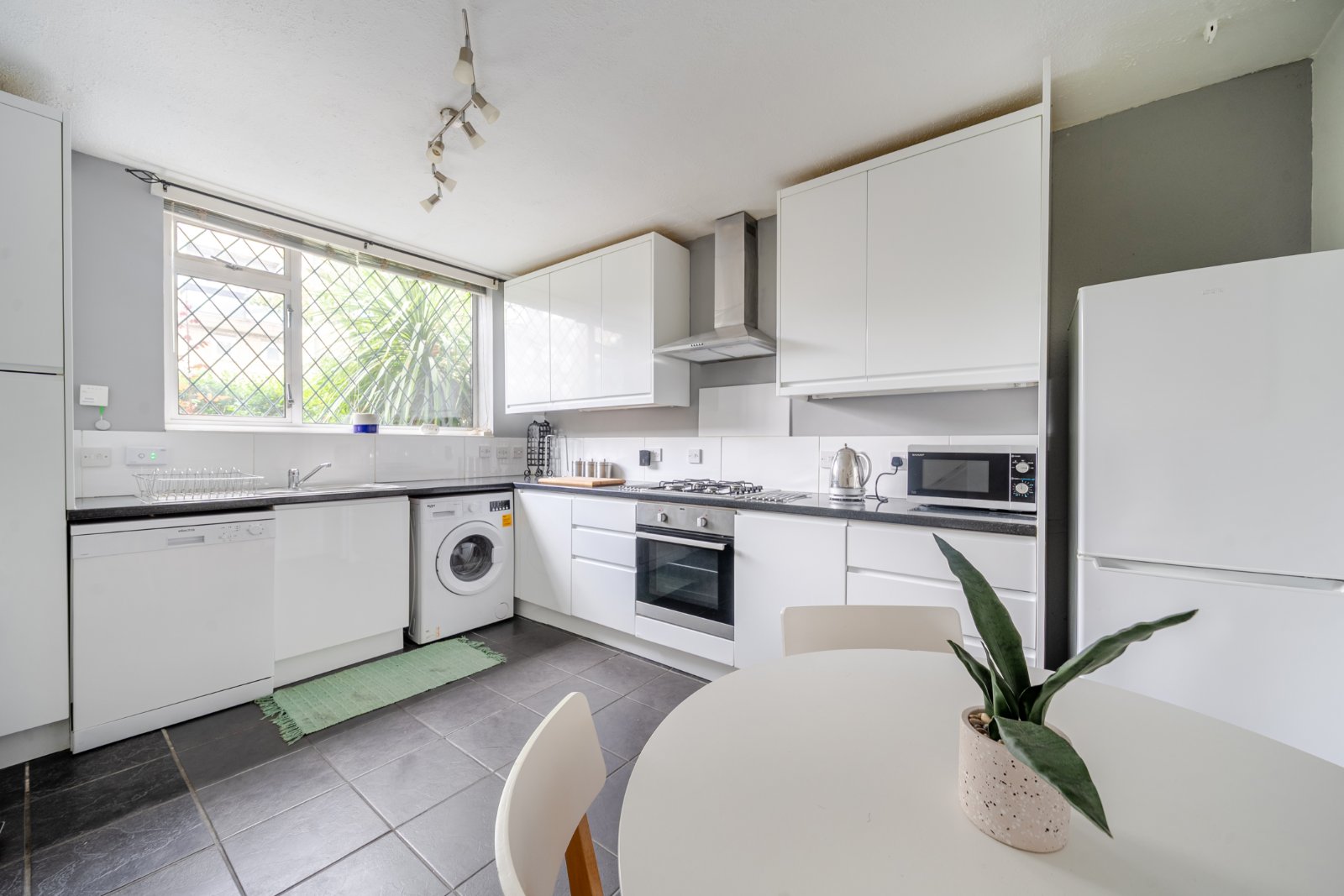 Foss Road, London, SW17