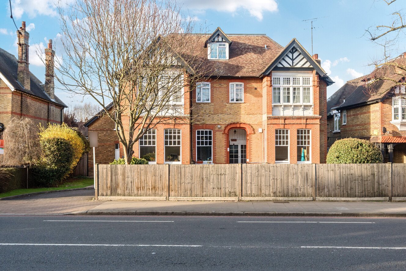 Upper Richmond Road, Putney, London, SW15 - Kinleigh Folkard & Hayward