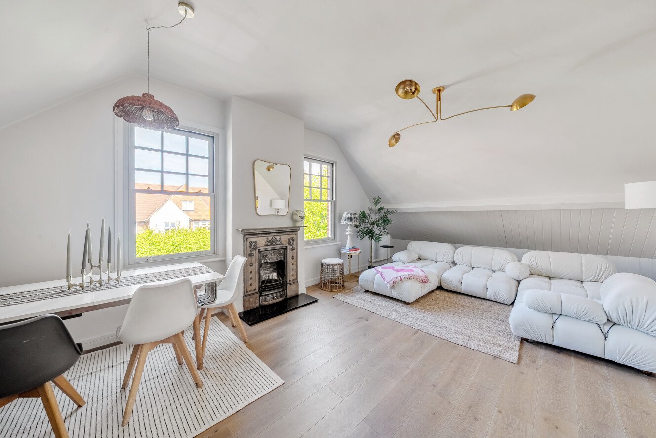 Vineyard Hill Road, Wimbledon, London, SW19 - Kinleigh Folkard & Hayward