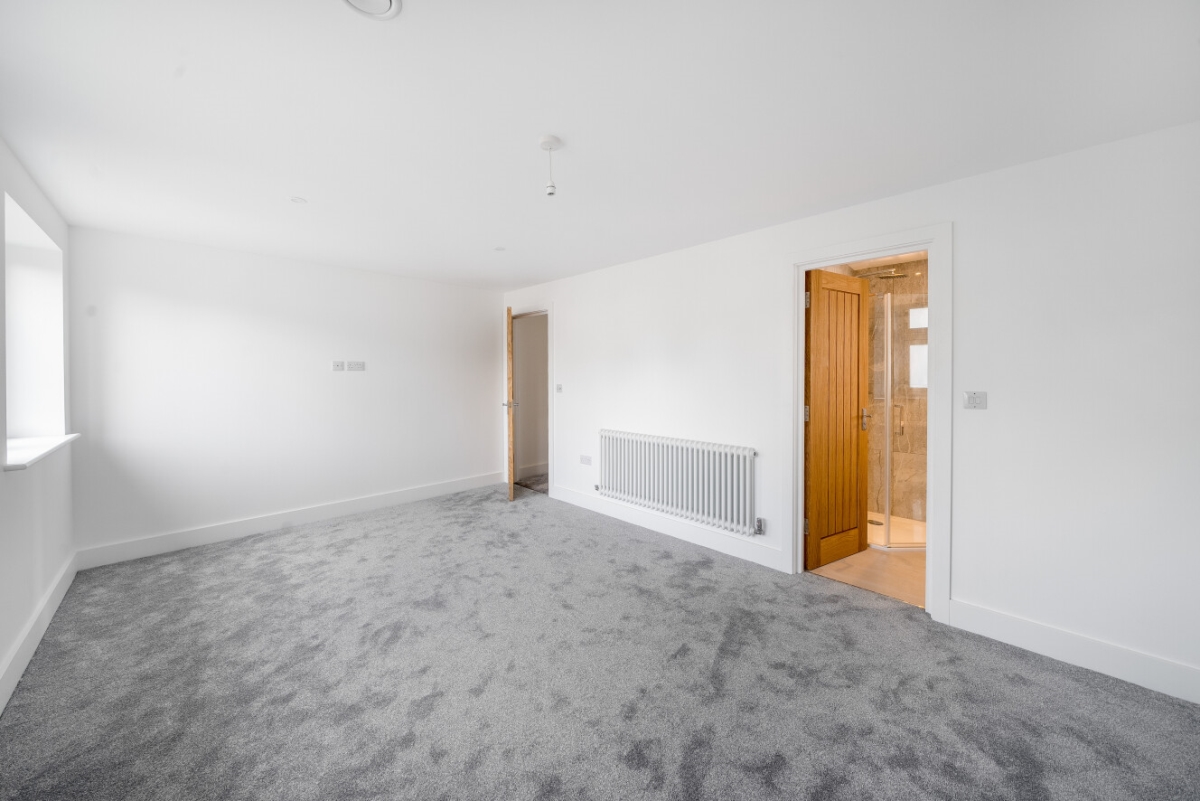 St. Dunstans Avenue, London, W3