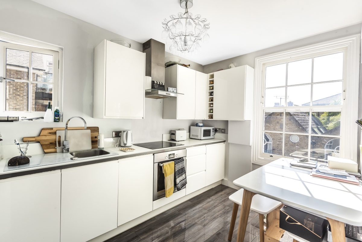 Balham Grove, Balham, London, SW12