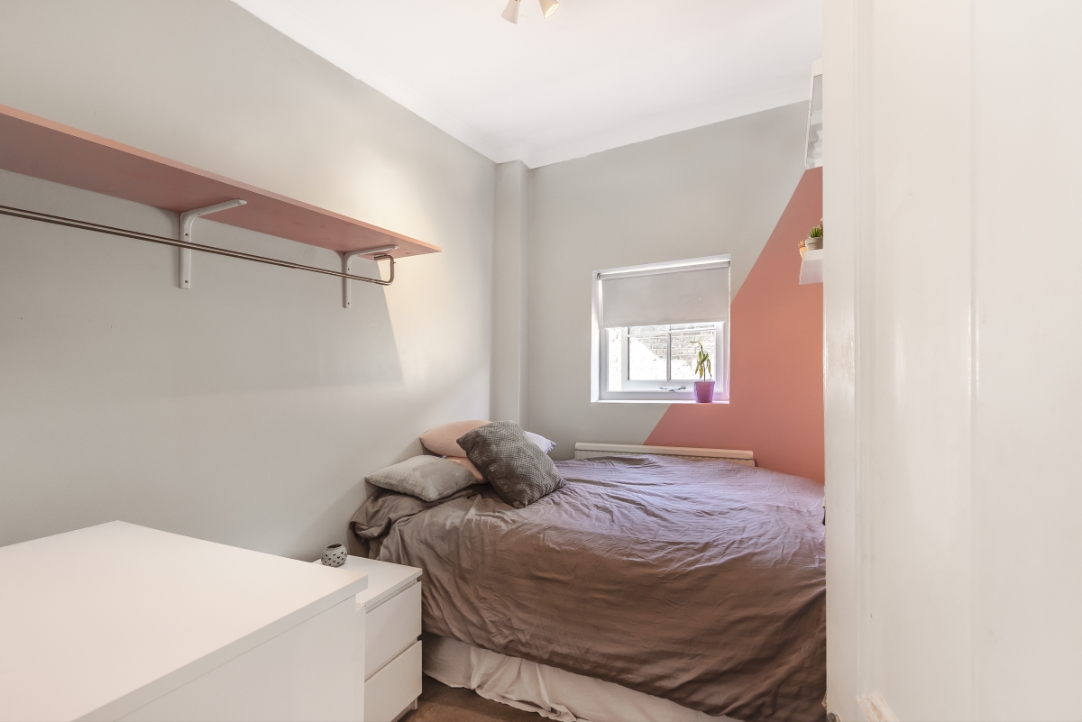 Balham Grove, Balham, London, SW12