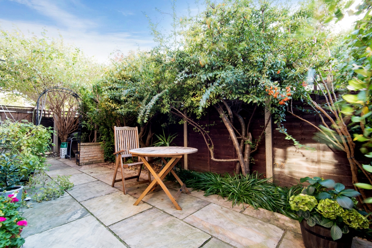 Bedford Hill, Balham, London, SW12