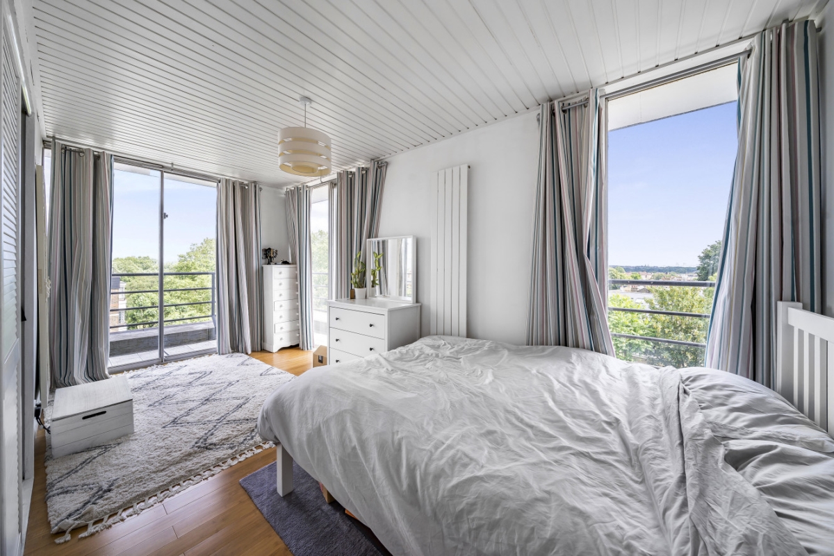 Nightingale Lane, London, SW12