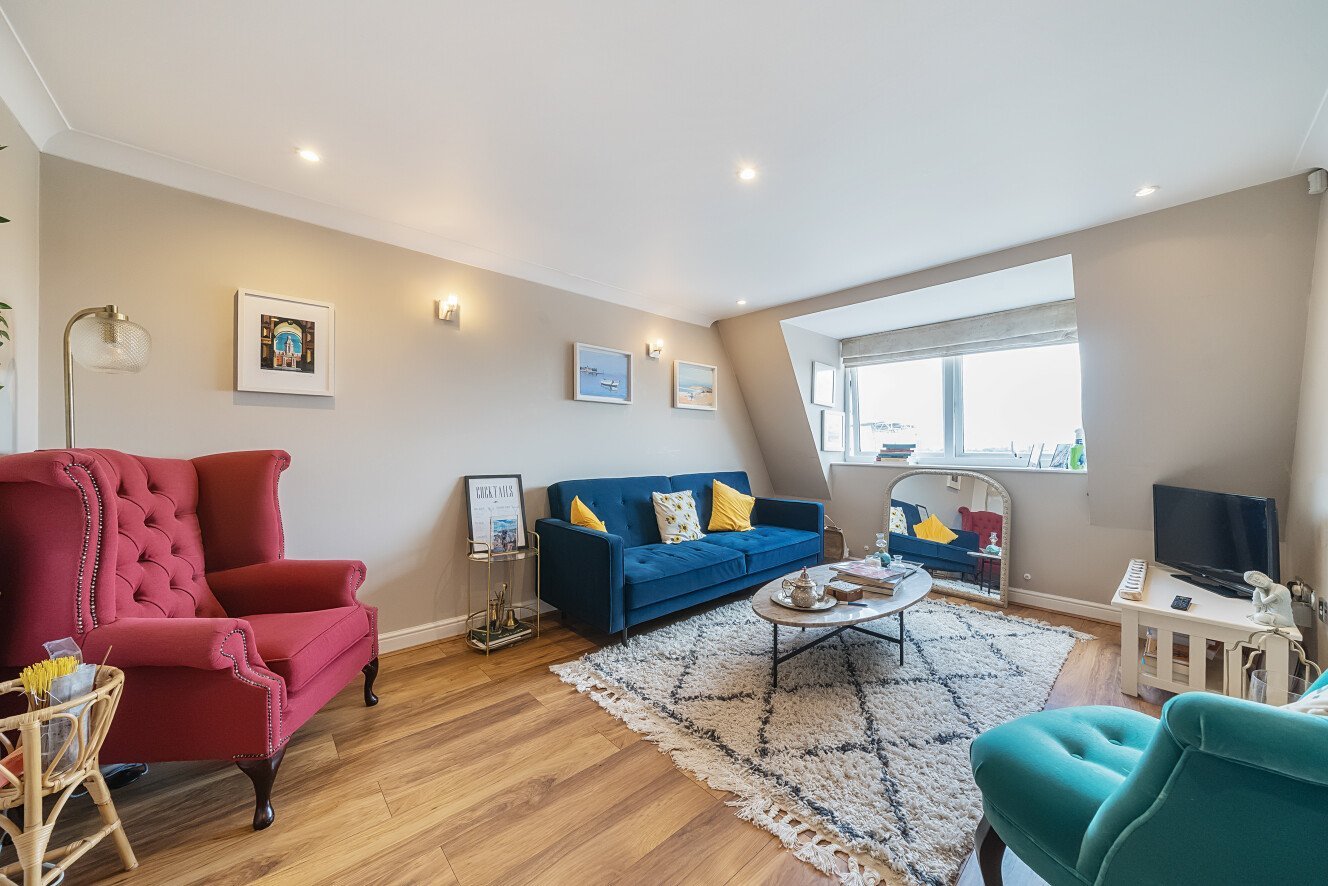 Lavender Hill, Batterea, London, SW11 - Kinleigh Folkard & Hayward