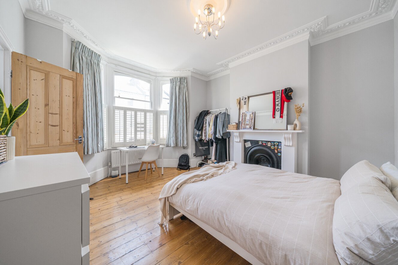 Almeric Road, London, SW11