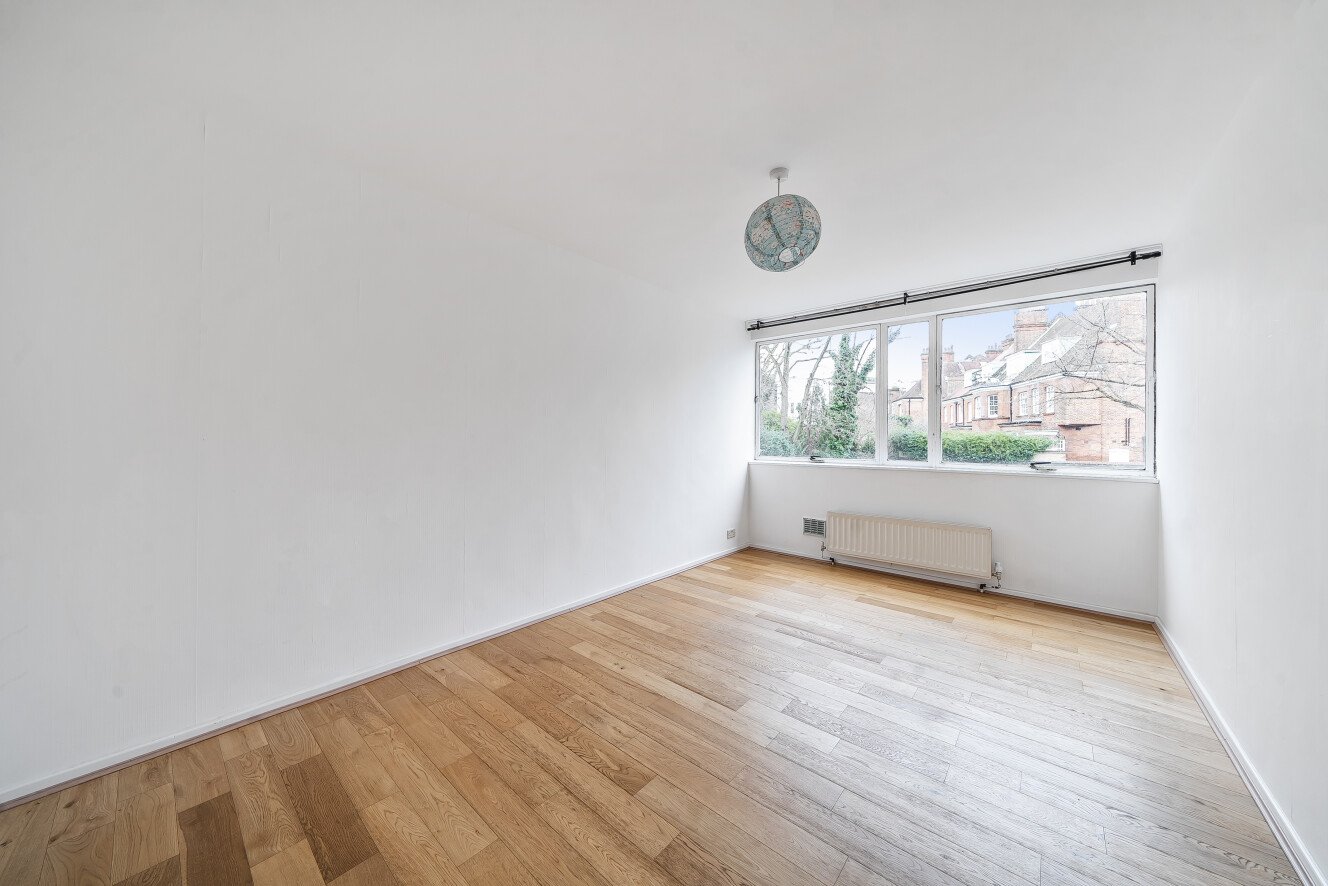 Eton Avenue, Belsize Park, London, NW3