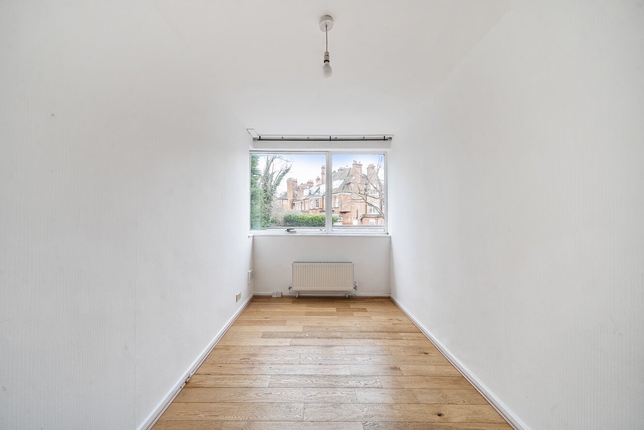 Eton Avenue, Belsize Park, London, NW3