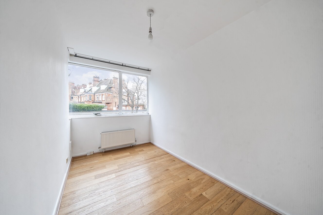 Eton Avenue, Belsize Park, London, NW3