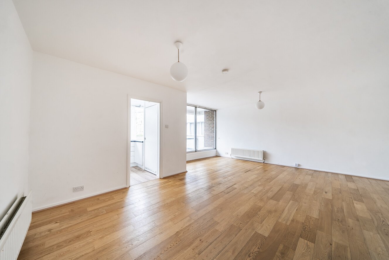 Eton Avenue, Belsize Park, London, NW3