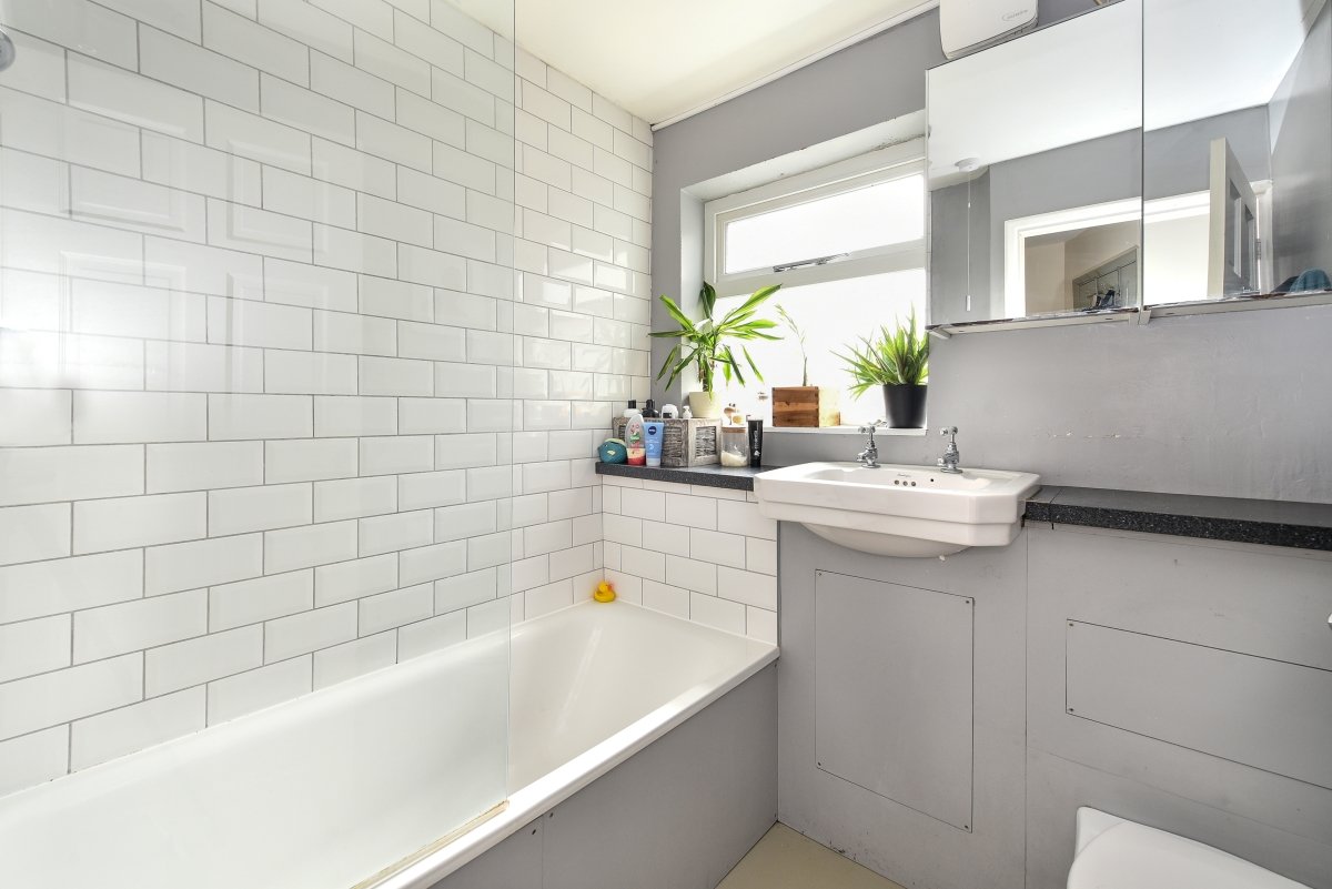 Whitbread Road, Brockley, London, SE4