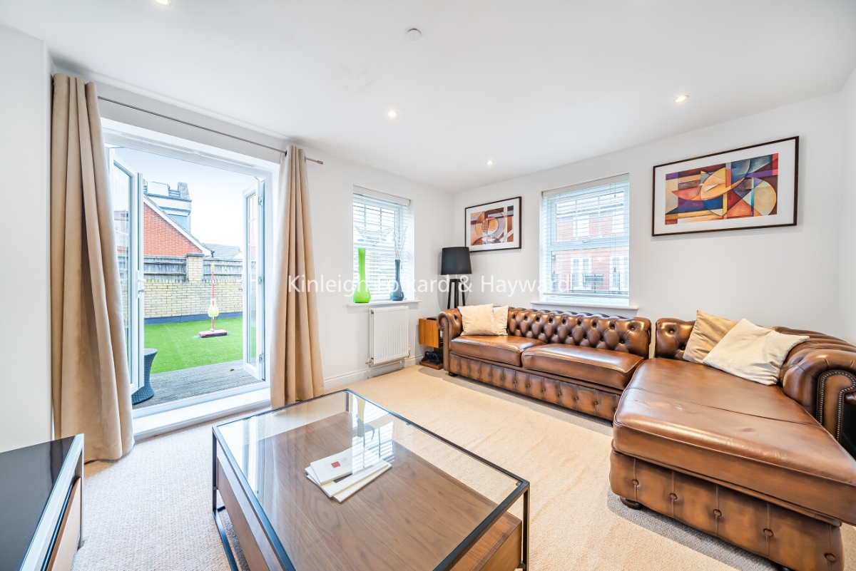 Renwick Drive, Bromley, Kent, BR2 - Kinleigh Folkard & Hayward