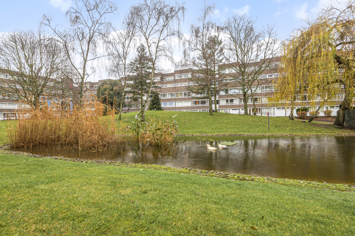 Fair Acres, Bromley, Kent, BR2 - Kinleigh Folkard & Hayward