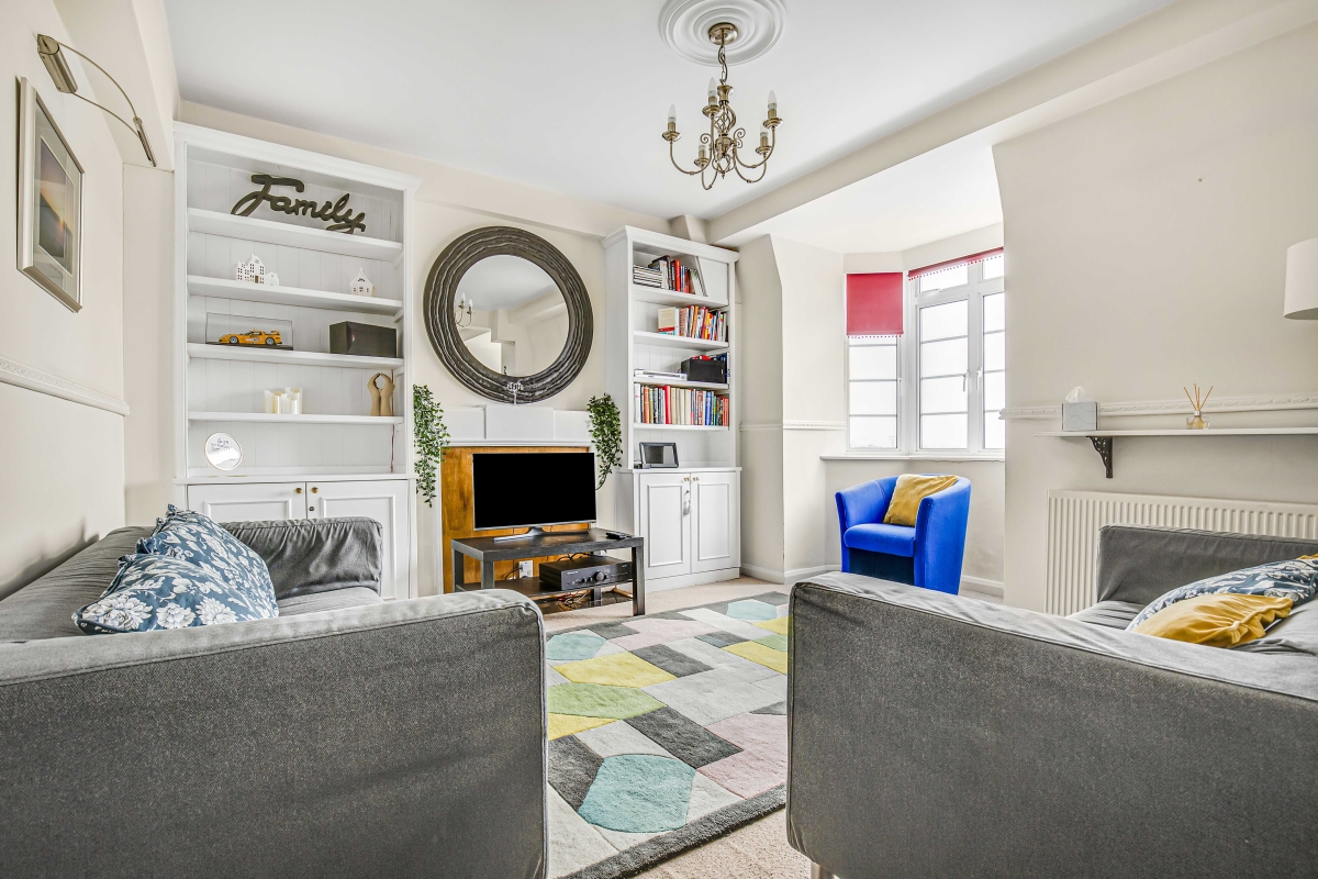 Hammersmith Road, London, W6