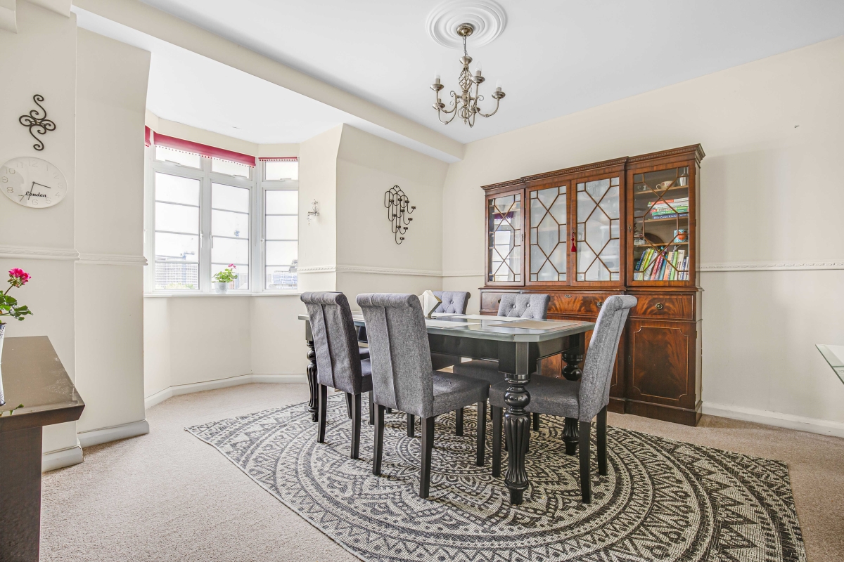 Hammersmith Road, London, W6