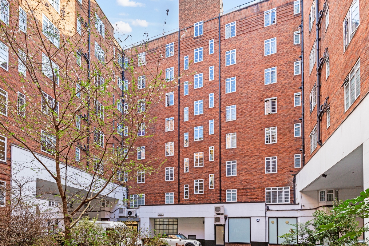 Hammersmith Road, London, W6