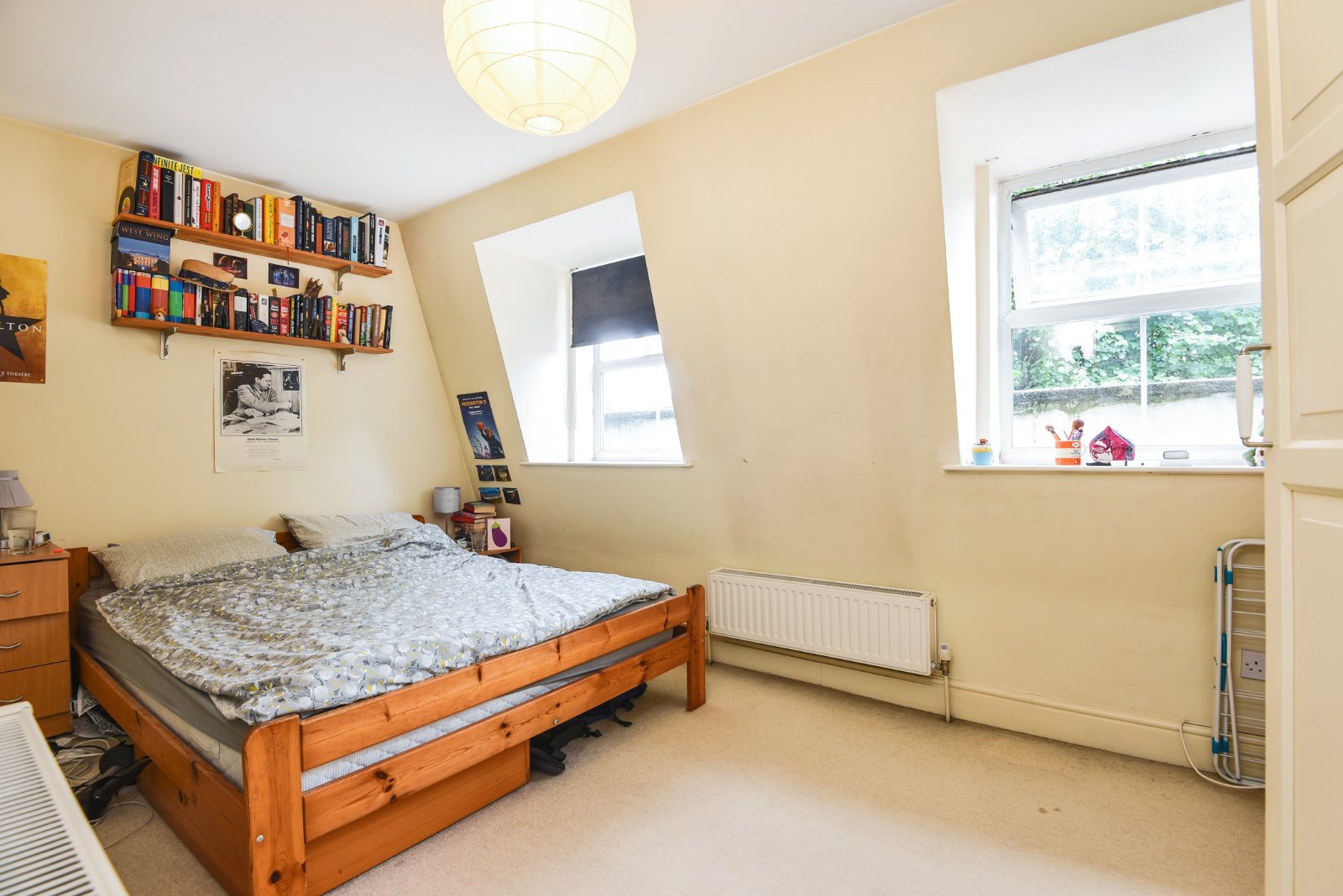 Abbeyfield Road, London, SE16