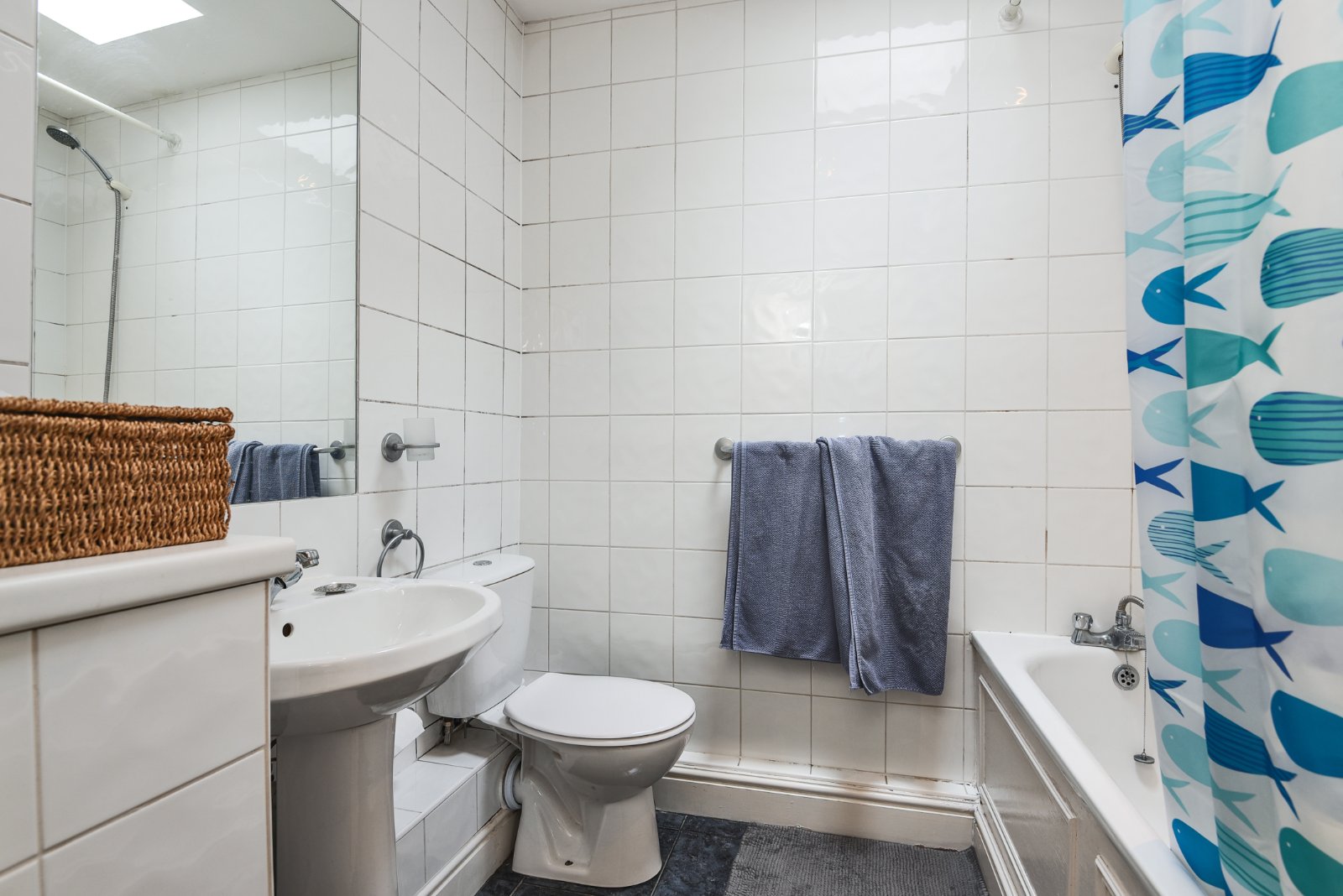 Abbeyfield Road, London, SE16