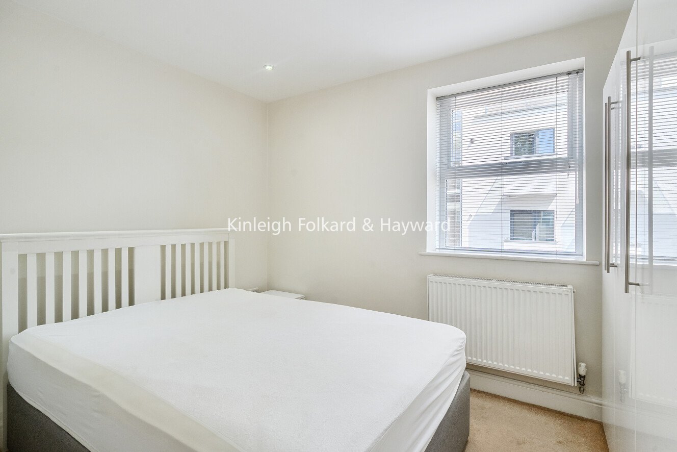 Chiswick High Road, London, W4