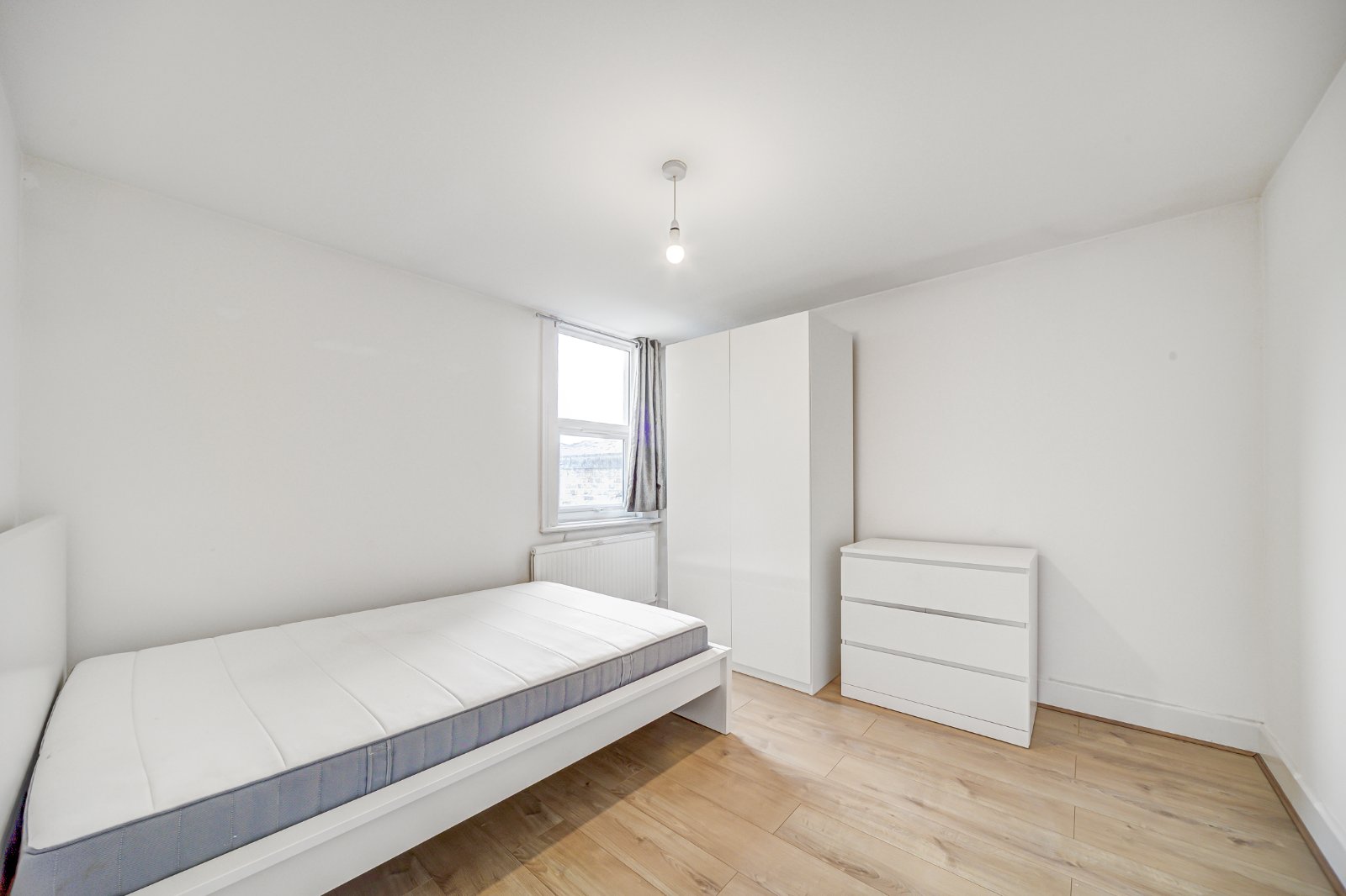 Santley Street, London, SW4