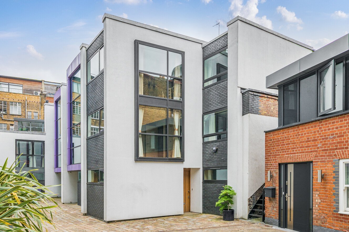 Brewery Square, London, EC1V