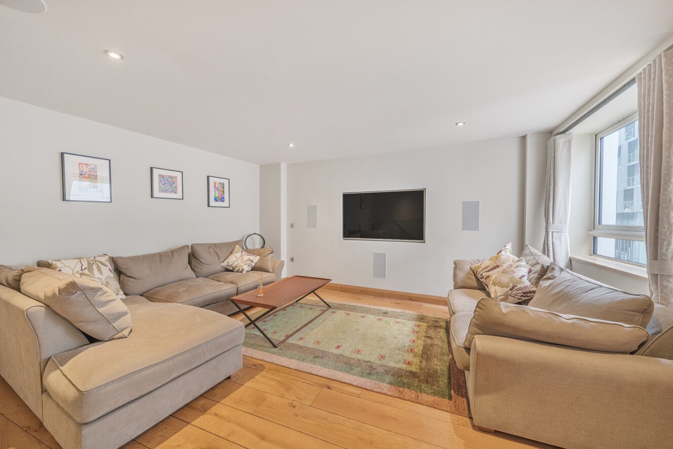 Brewery Square, London, EC1V