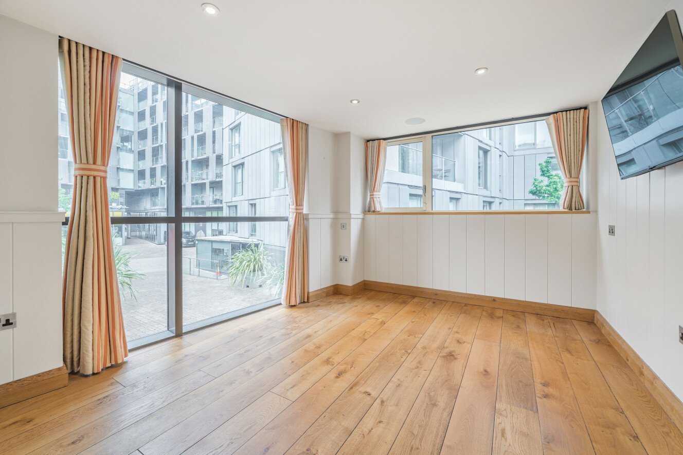 Brewery Square, London, EC1V