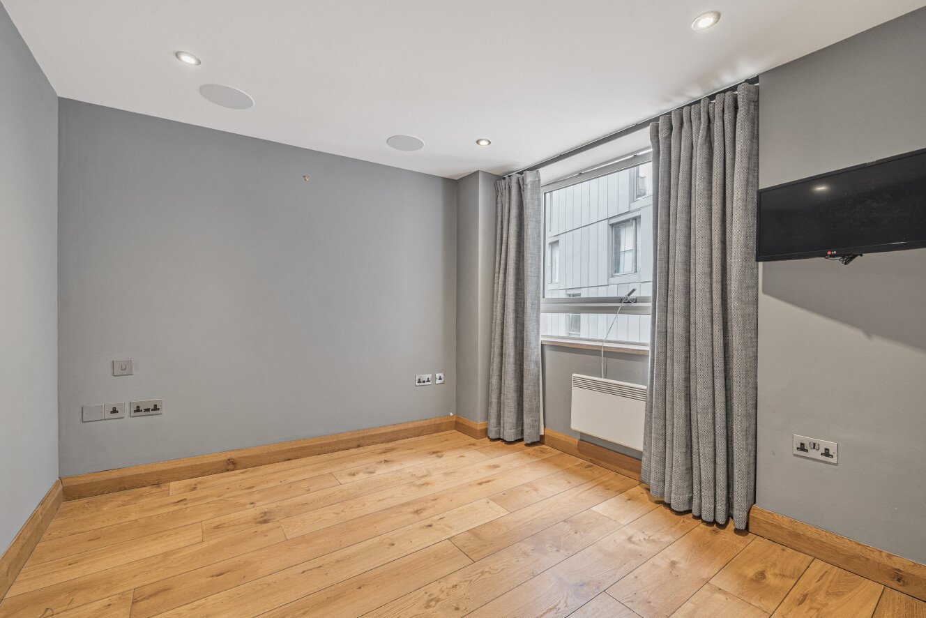 Brewery Square, London, EC1V