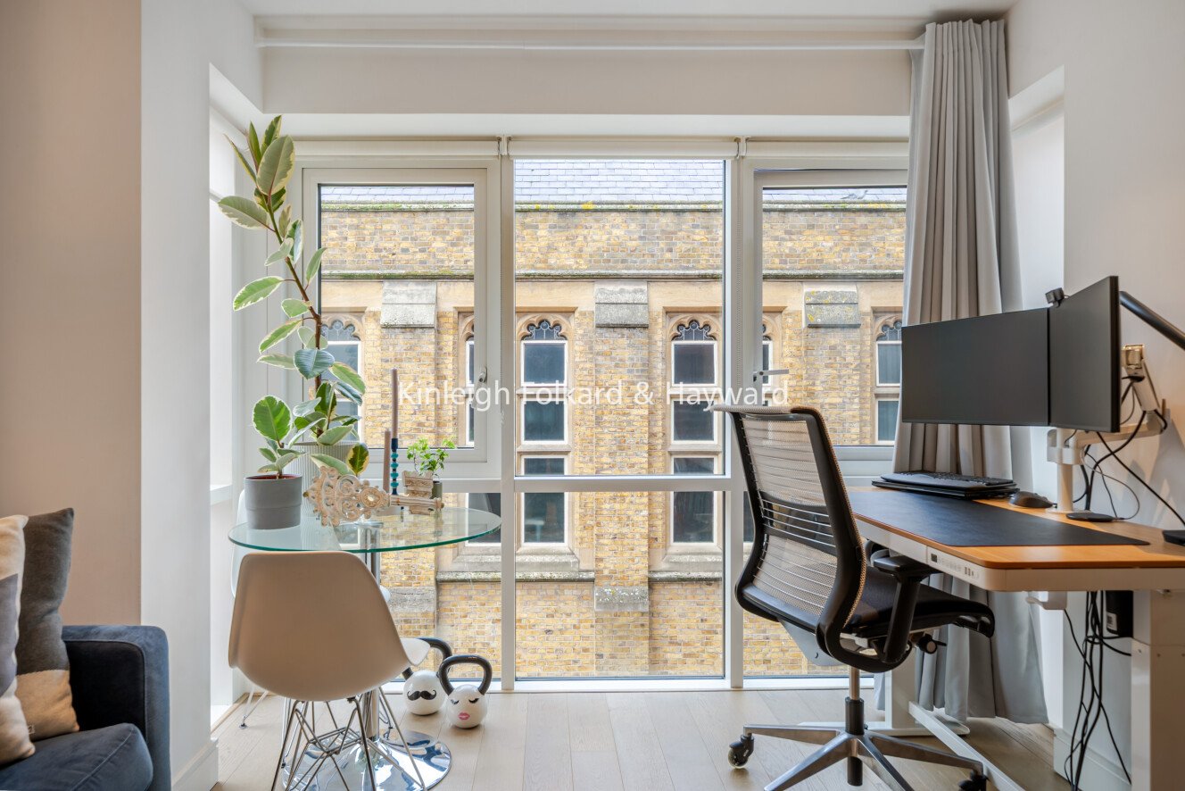 Dickens Yard, Longfield Avenue, London, W5