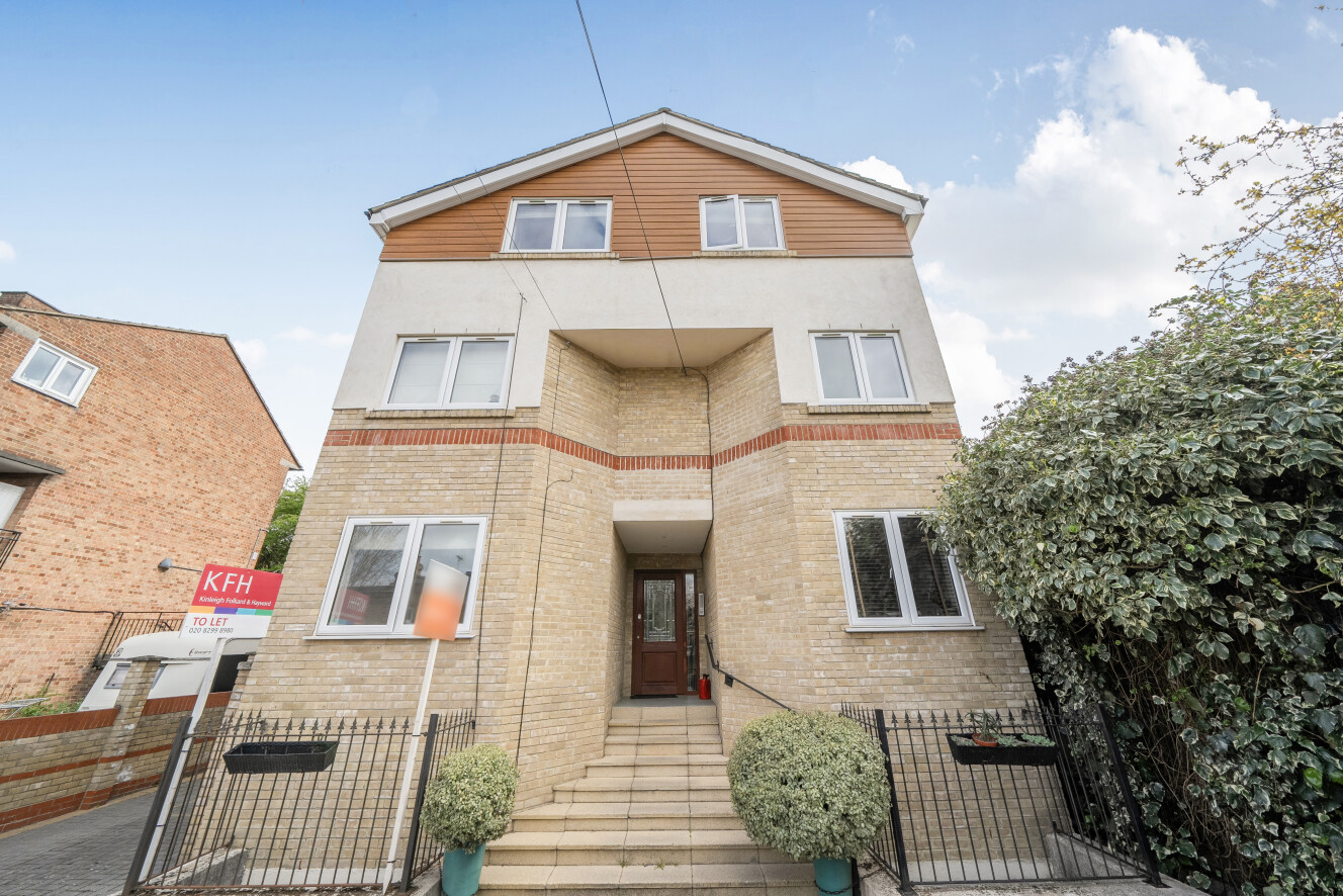 Benton's Lane, London, SE27 - Kinleigh Folkard & Hayward