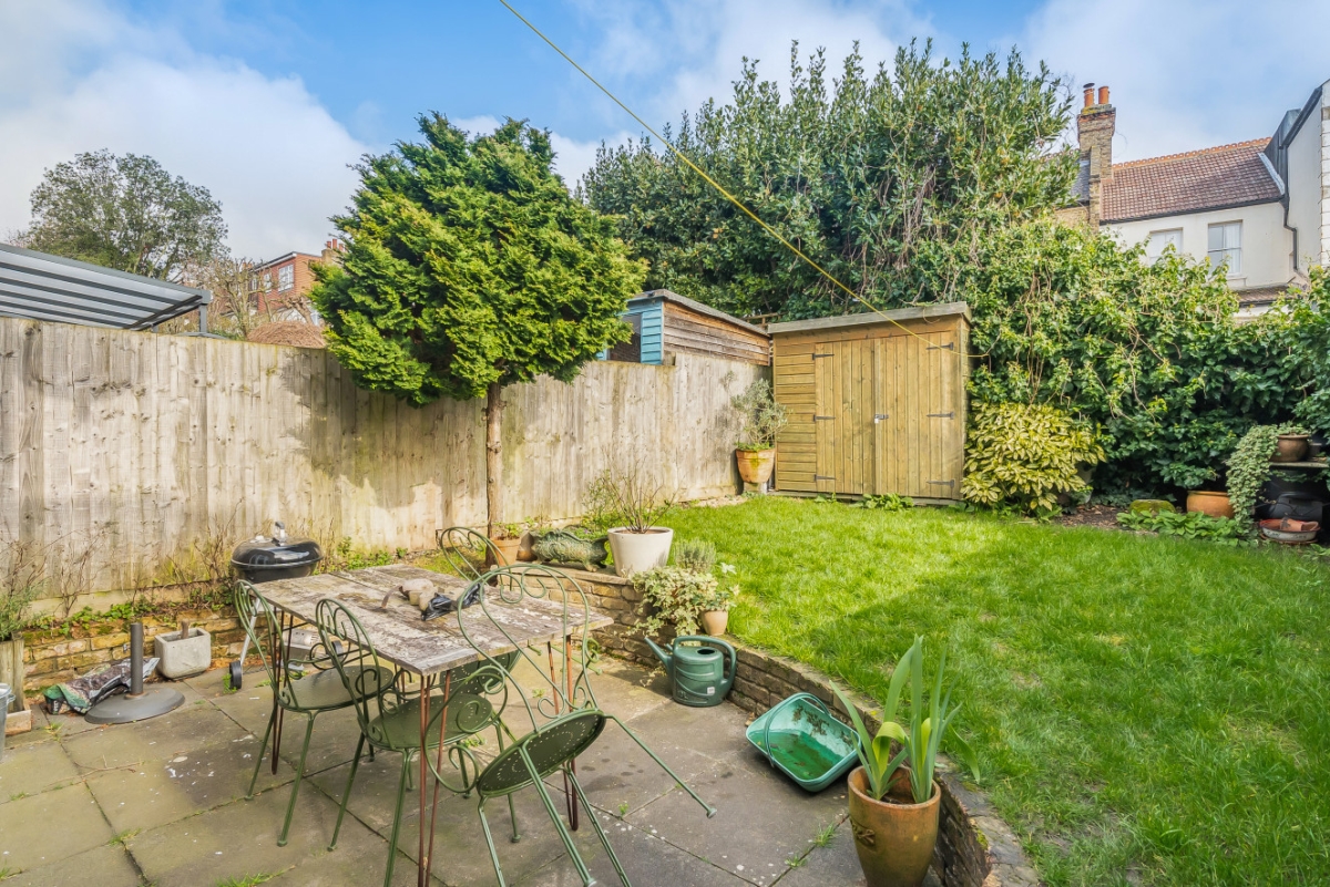 Ruskin Walk, Herne Hill, London, SE24