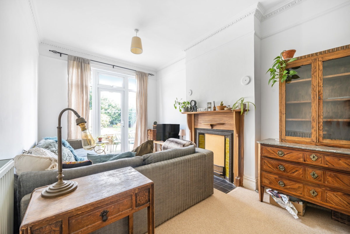 Ruskin Walk, Herne Hill, London, SE24