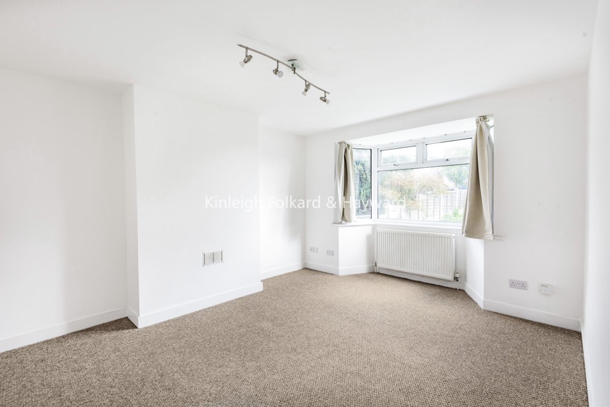 Marlborough Gardens, London, N20 - Kinleigh Folkard & Hayward