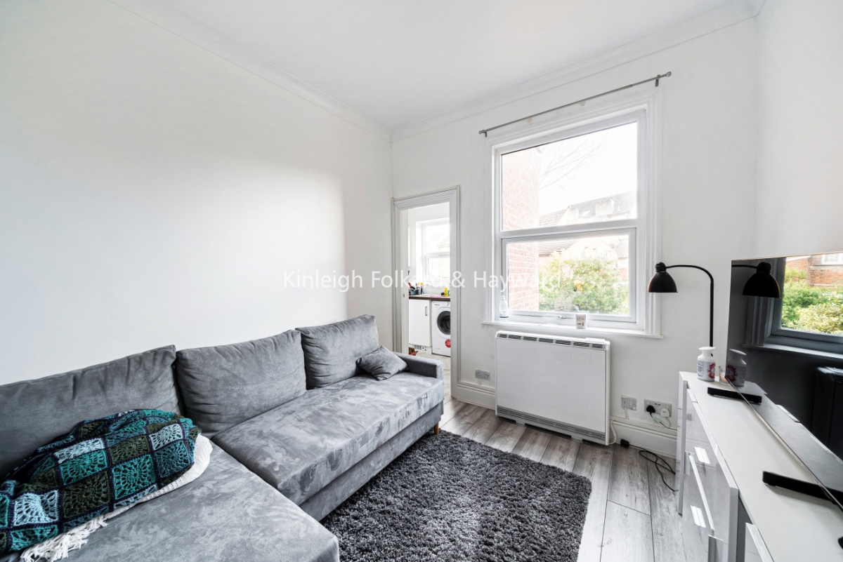 Holly Park Road, London, N11