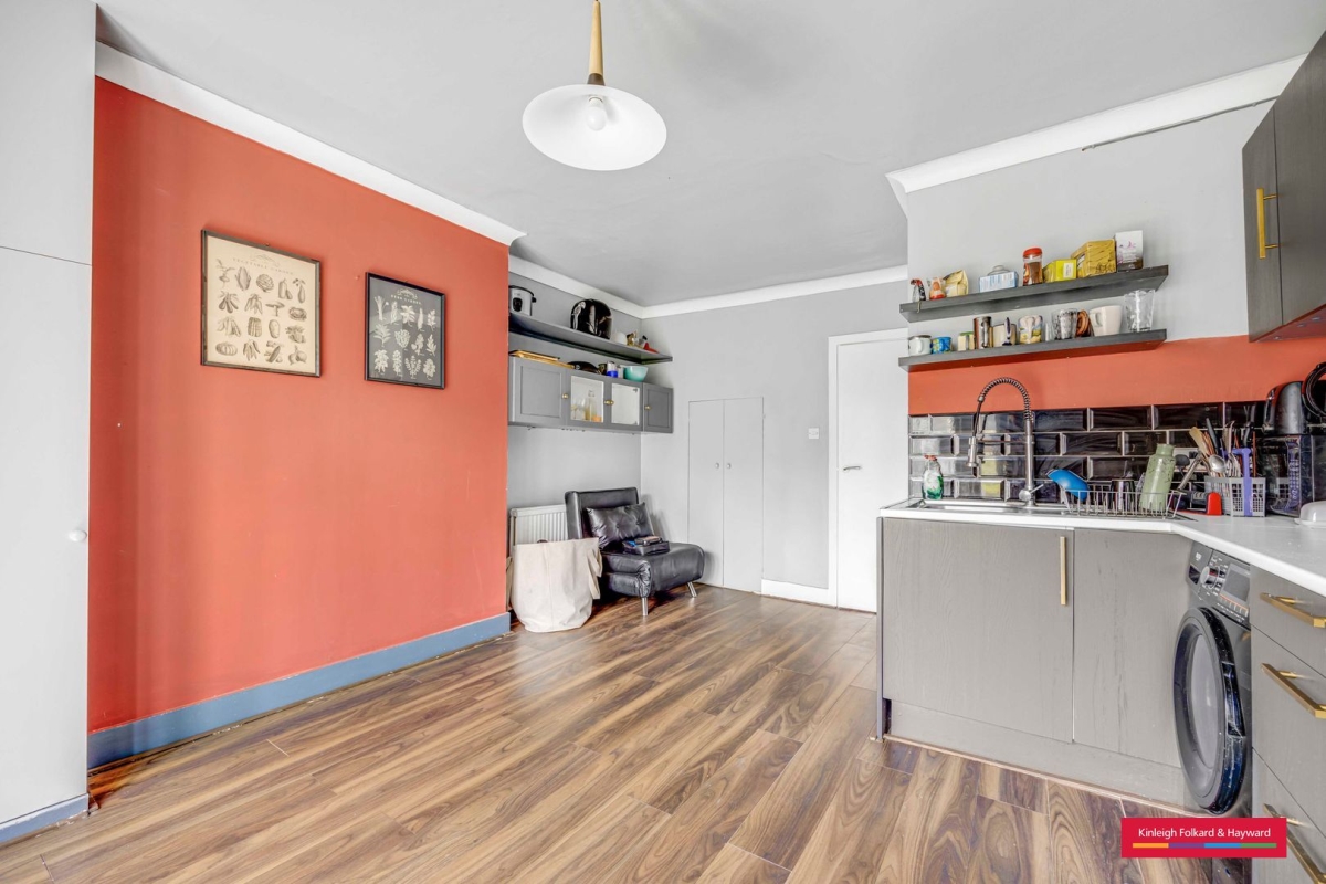 Wandsworth Bridge Road, London, SW6