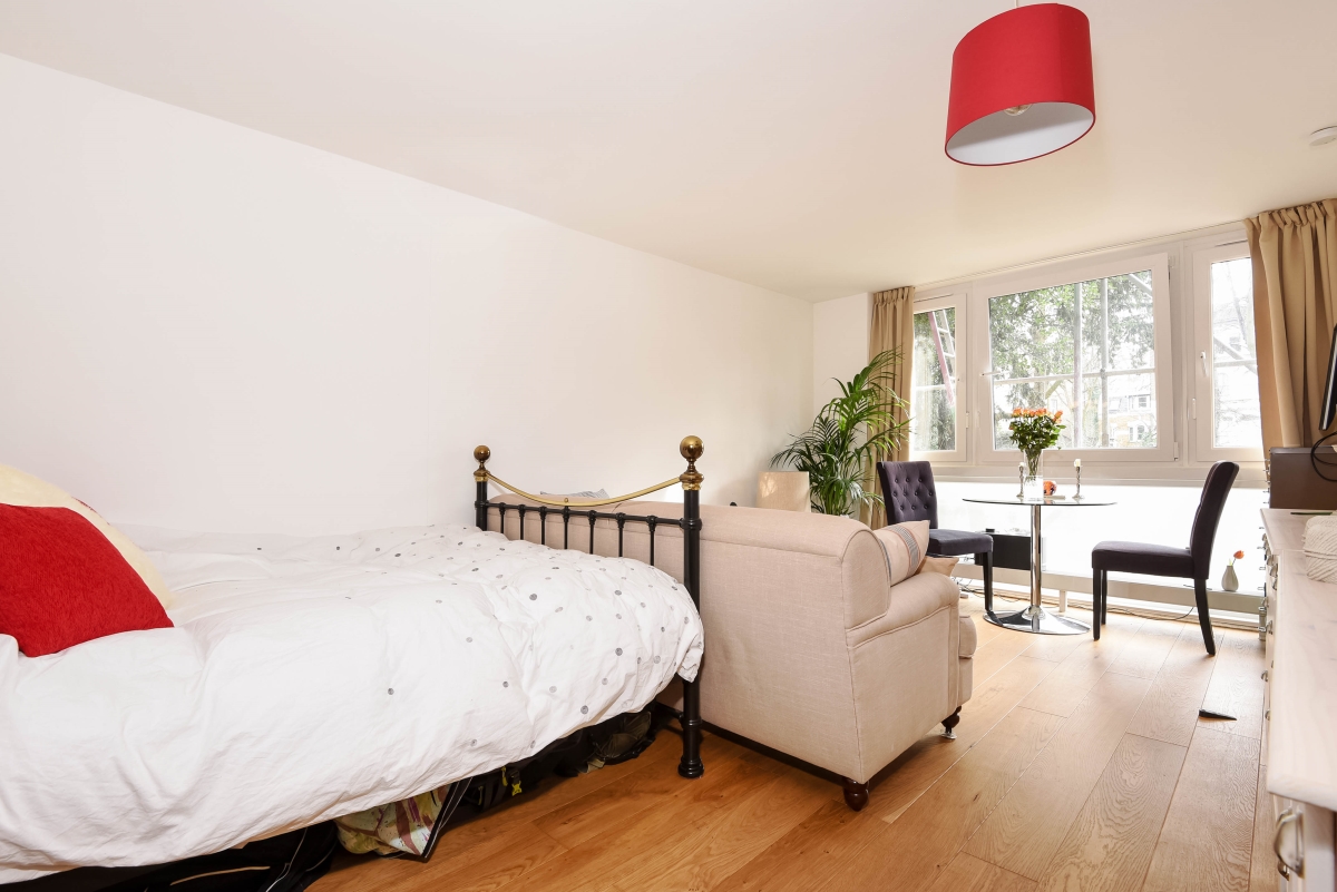 Hornsey Lane, Highgate, London, N6