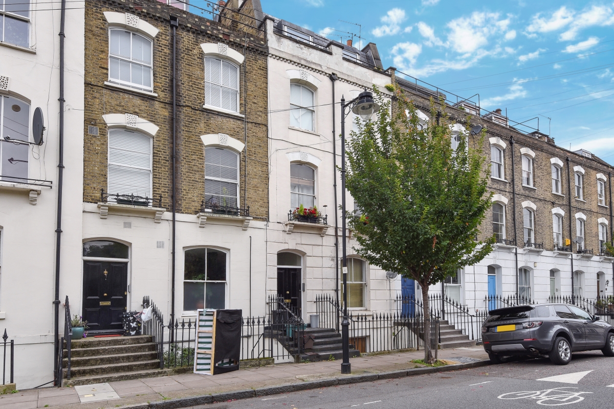 Arundel Square, Islington, London, N7