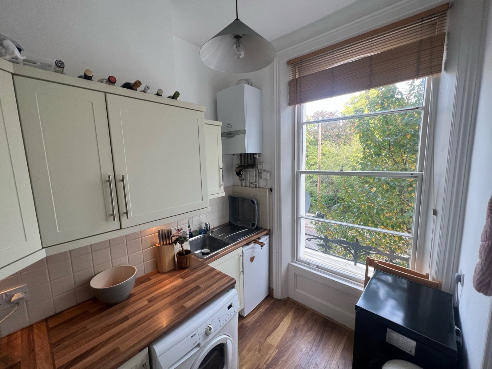 Arundel Square, Islington, London, N7