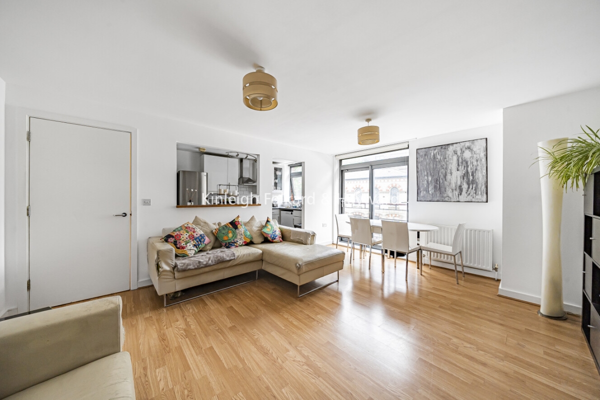 Caledonian Road, London, N7