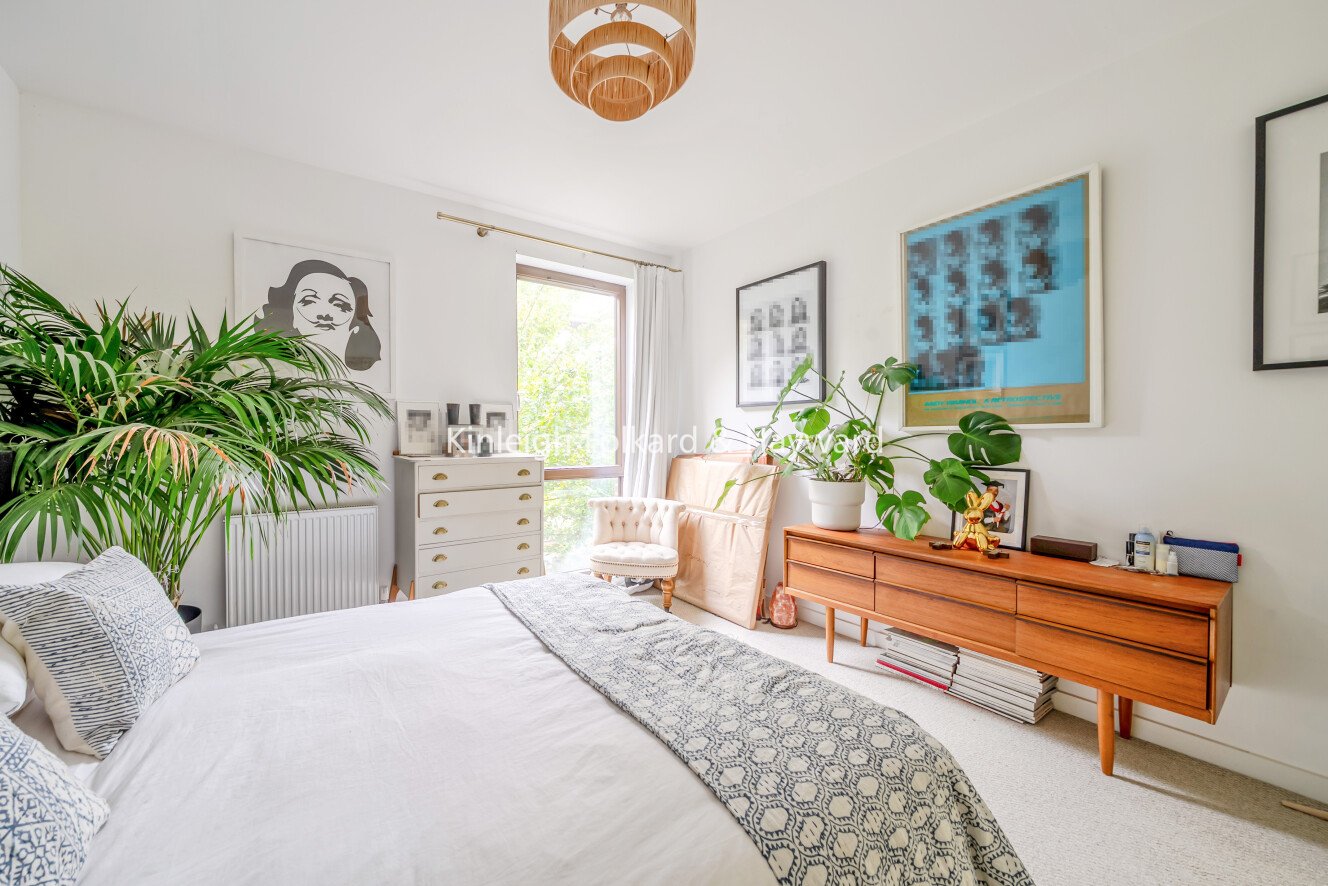 Cabanel Place, Kennington, London, SE11