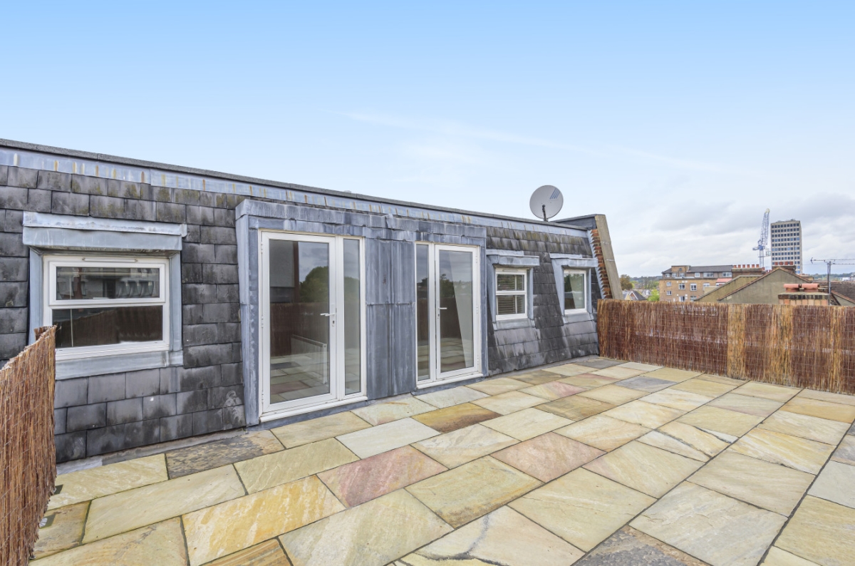 High Street, New Malden, KT3