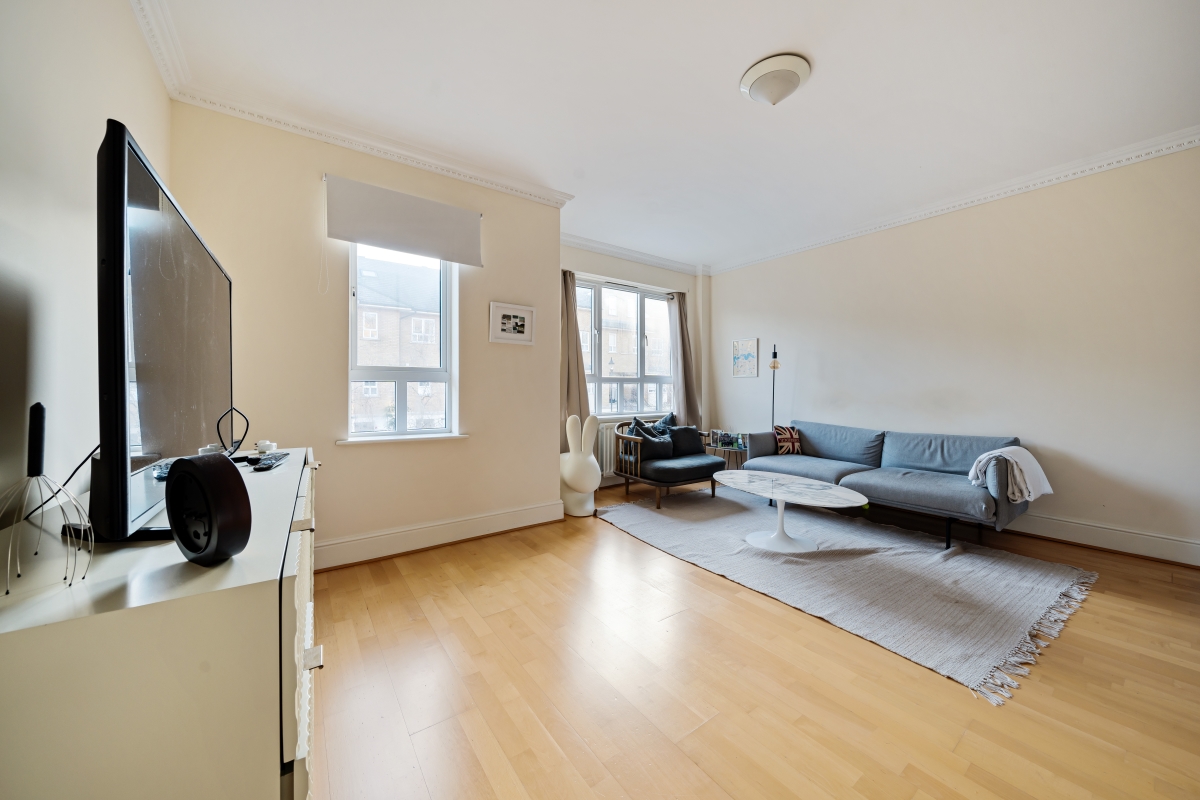 Samuel Gray Gardens, Kingston Upon Thames, Surrey, KT2