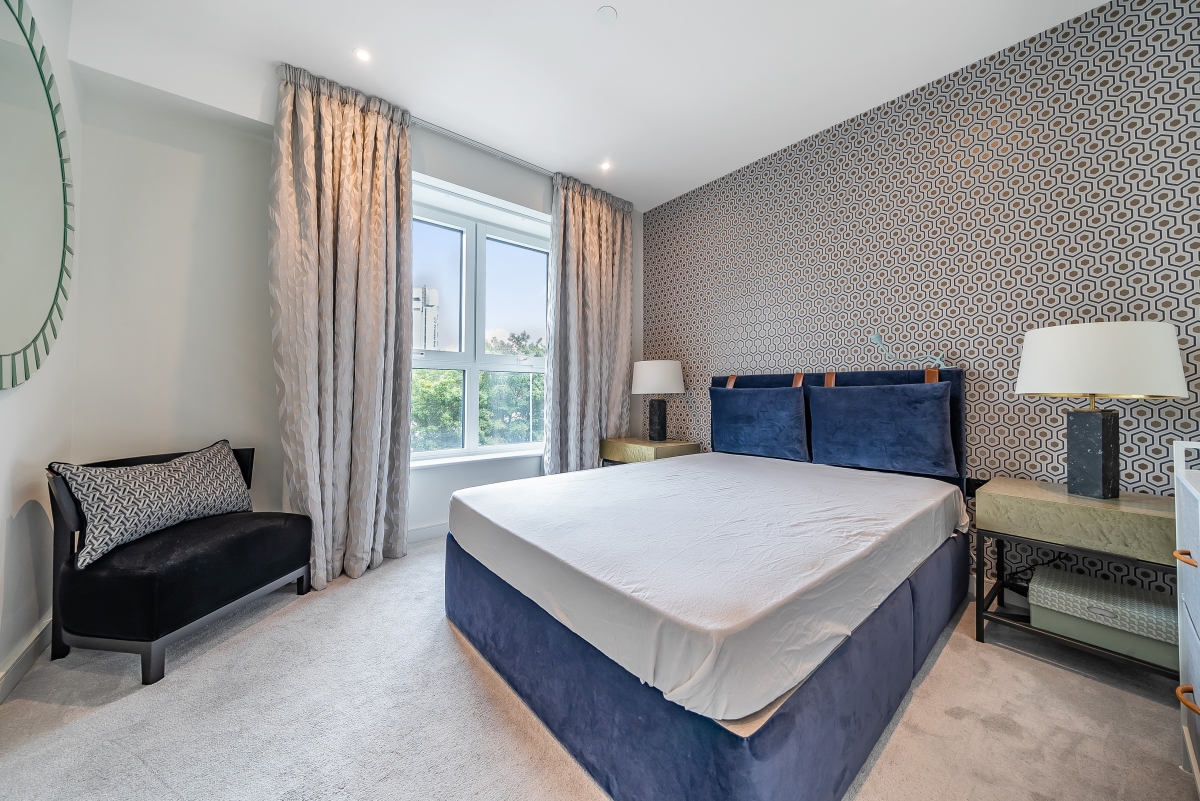 Heritage Walk, Kingston, London, KT1