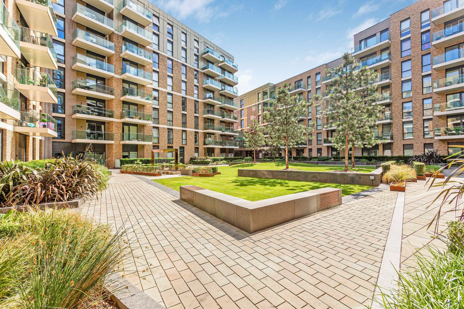 Queenshurst Square, Kingston Upon Thames, Surrey, KT2