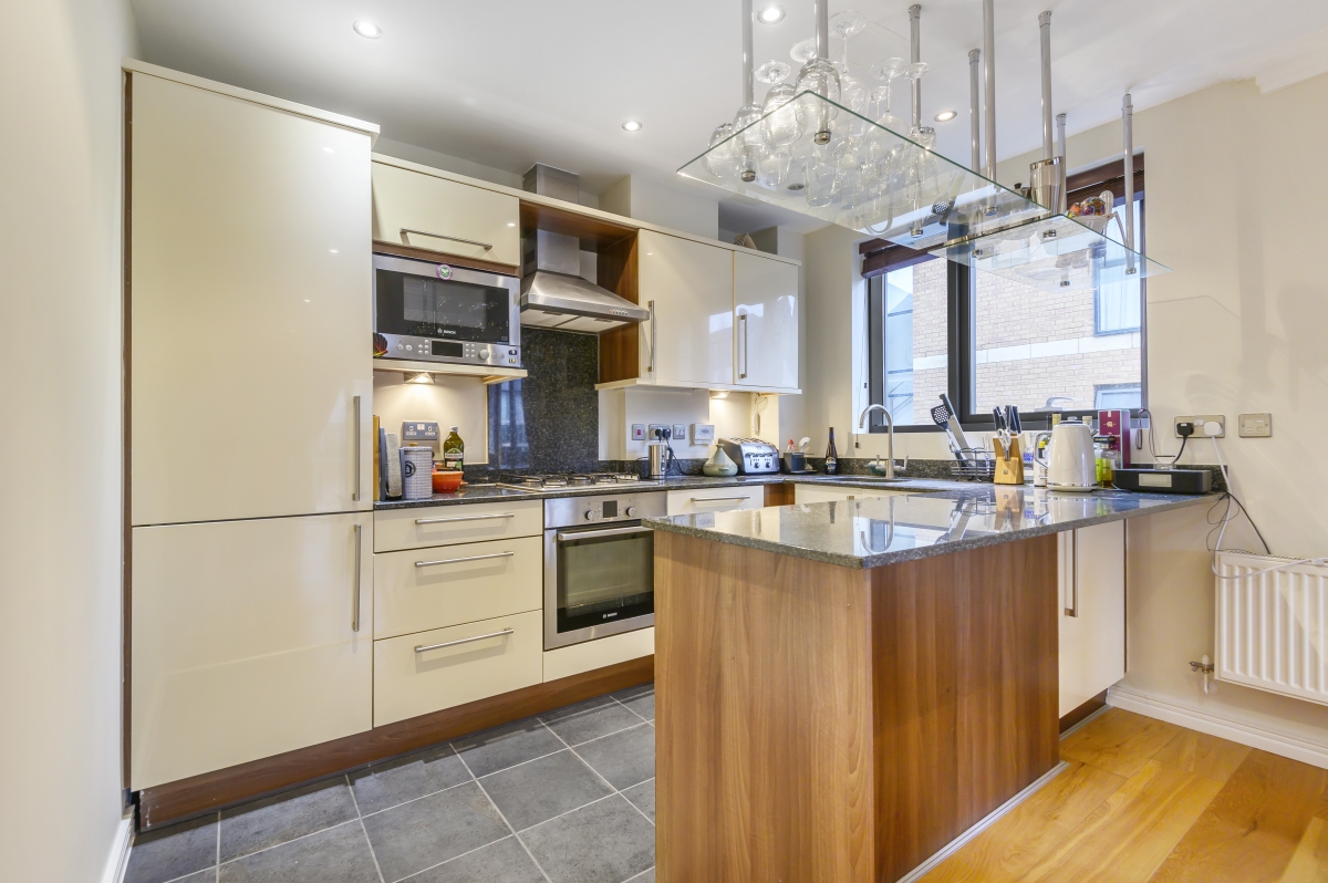 St Marys Road, Surbiton, Surrey, KT6