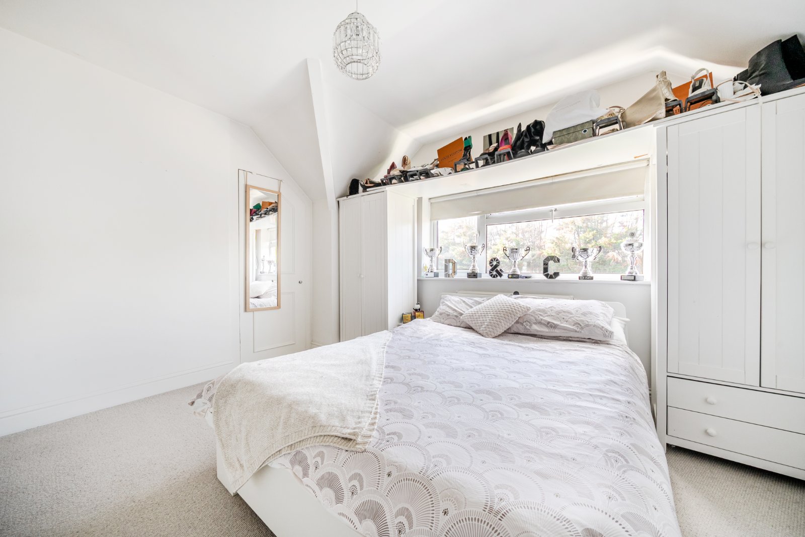 Middle Park Avenue, London, SE9