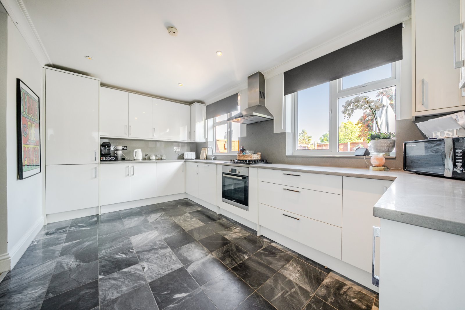 Middle Park Avenue, London, SE9